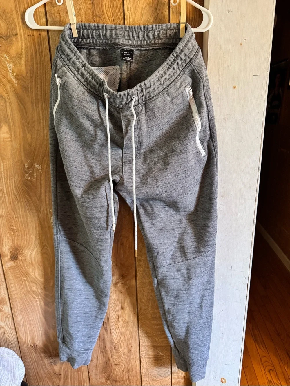 American Eagle Men’s Small Gray Joggers Sweatpants Zip Pockets